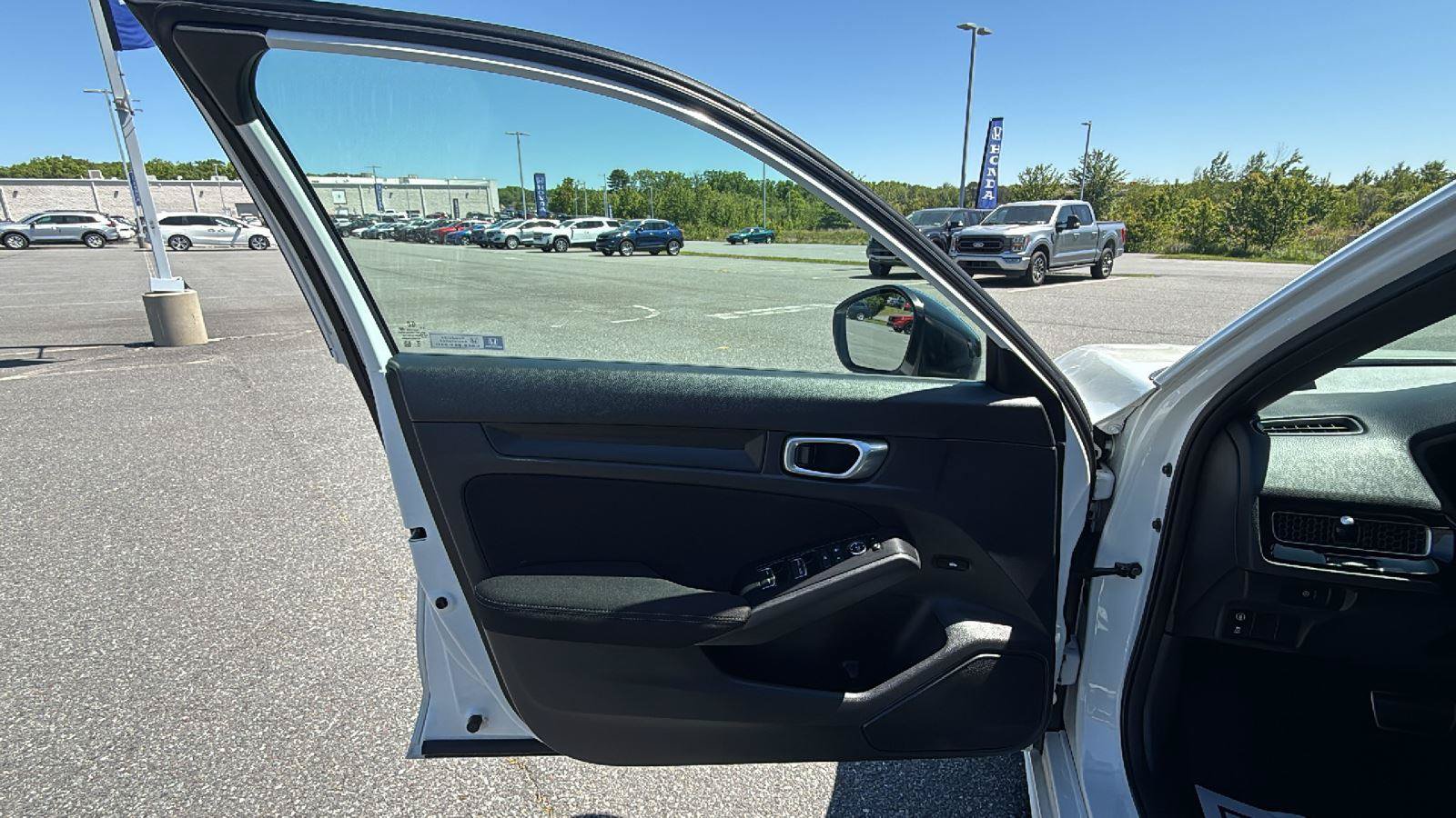 Used 2024 Honda Civic Sport image 25