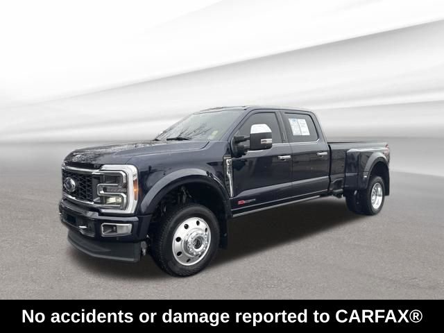 Used 2024 Ford F450 Platinum w/ FX4 Off-Road Package image 2