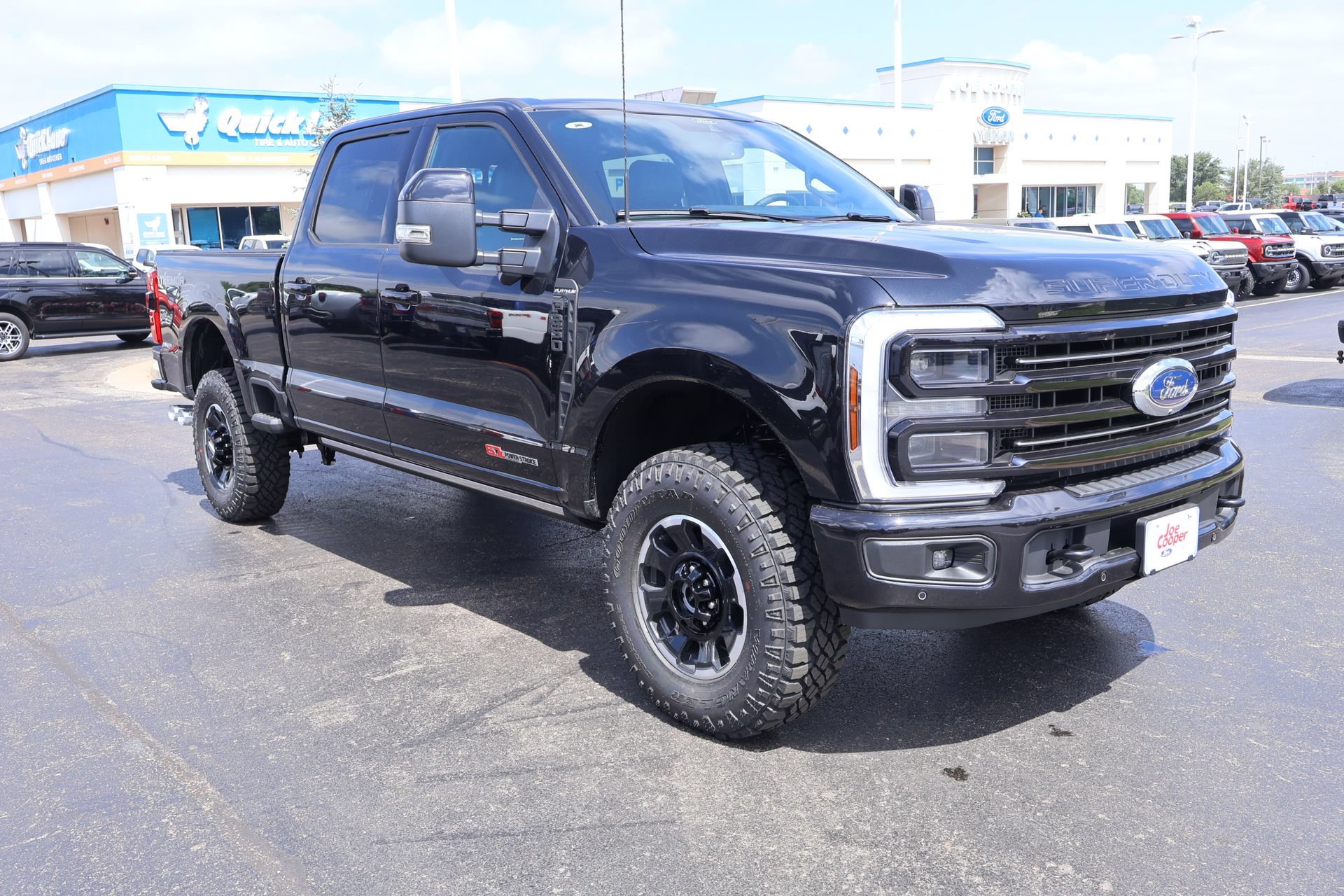 New 2026 Ford F250 Platinum w/ Tremor Off-Road Package