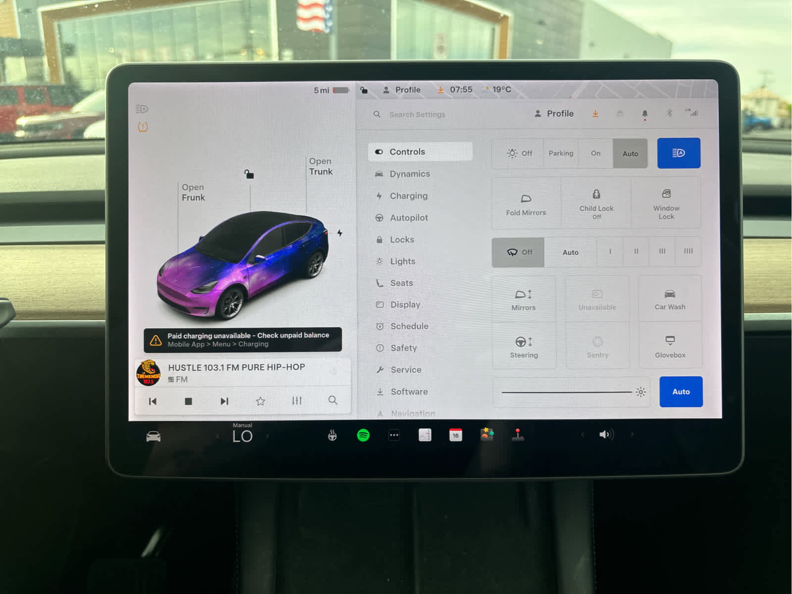 Used 2021 Tesla Model Y Long Range image 13