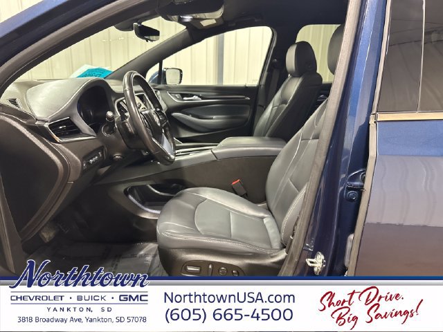 Used 2023 Buick Enclave Premium AWD/4WD image 9