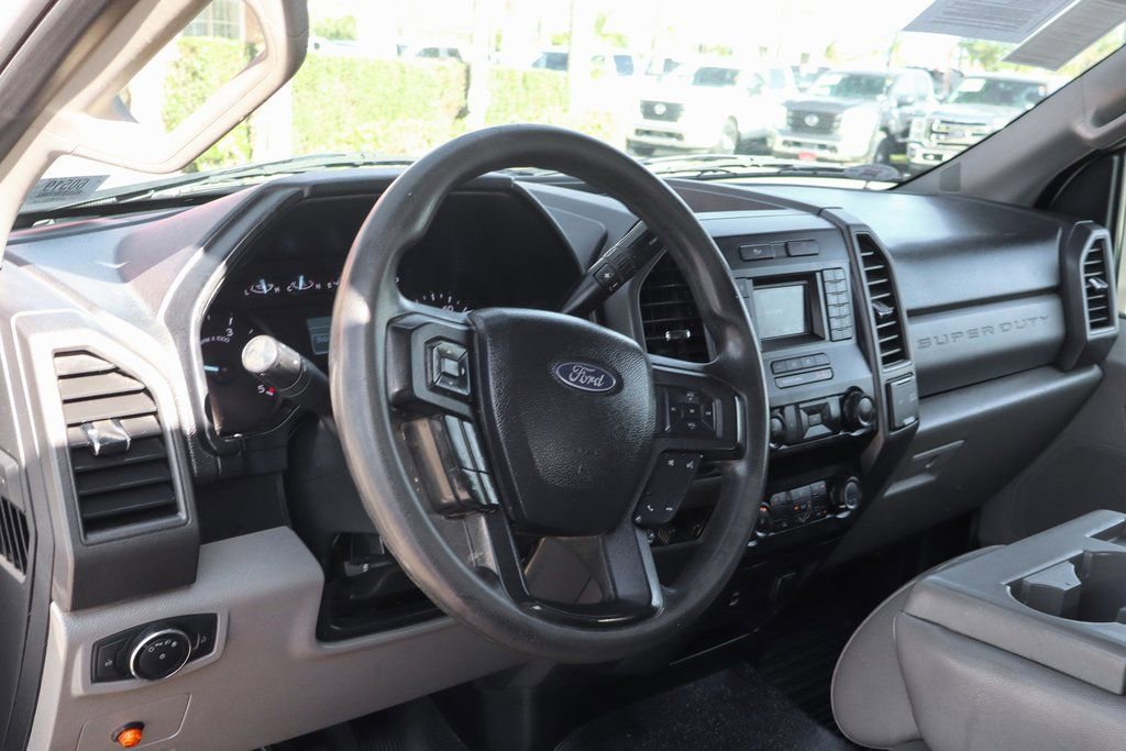 Used 2019 Ford F550 2WD Regular Cab Super Duty image 23