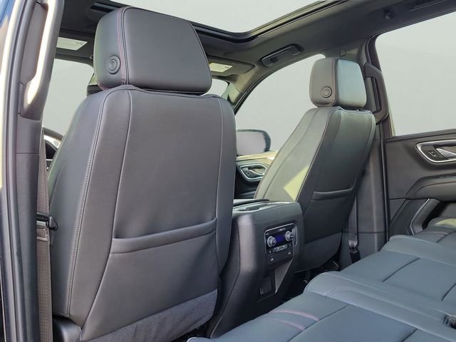 Used 2024 Chevrolet Suburban RST w/ Luxury Package AWD/4WD image 12