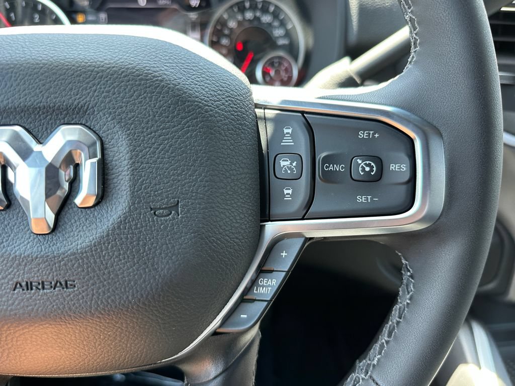 New 2026 RAM 2500 Big Horn AWD/4WD image 20