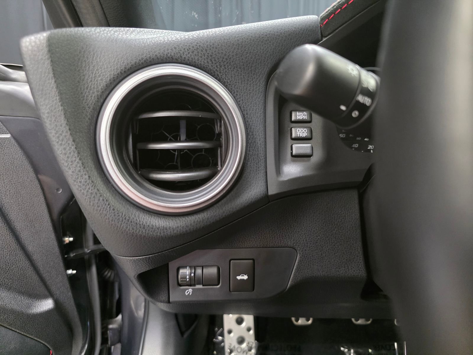 Used 2020 Toyota 86 w/ TRD Handling Package RWD image 48