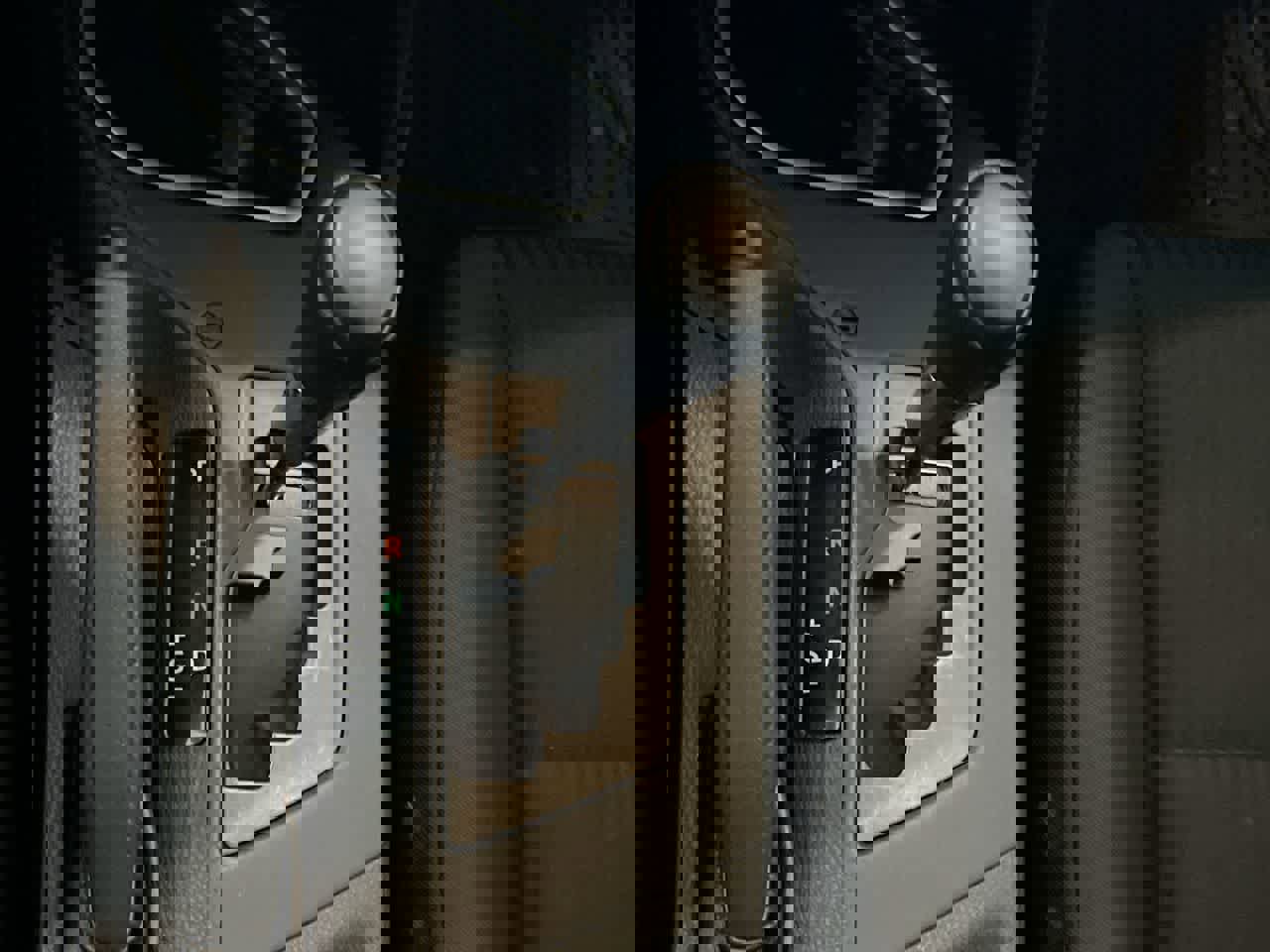 Used 2018 Toyota RAV4 LE image 19