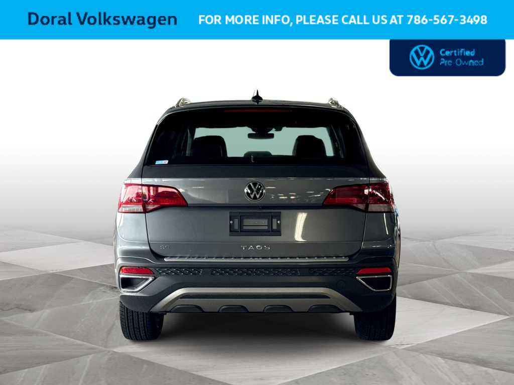 Certified 2024 Volkswagen Taos SE FWD image 7
