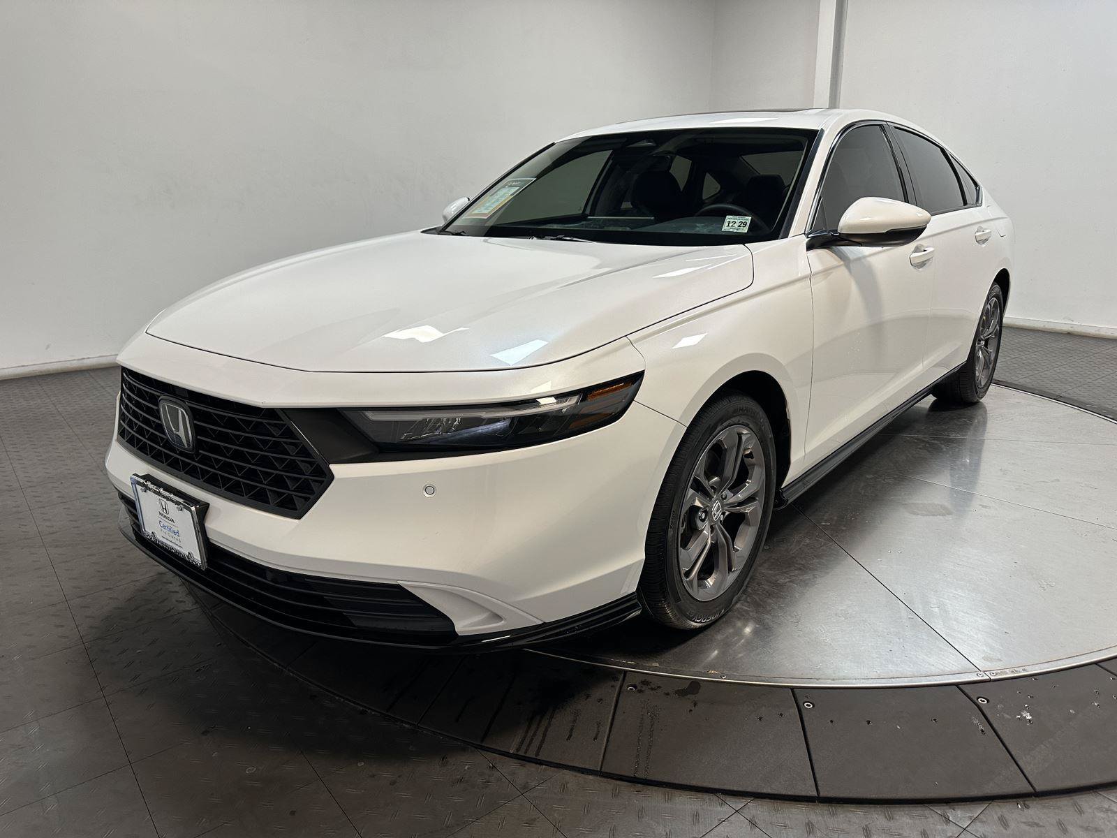 Used 2024 Honda Accord EX-L image 6