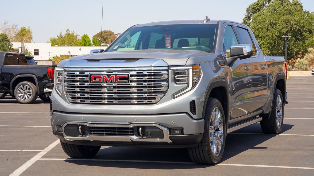 New 2026 GMC Sierra 1500 Denali w/ Denali Reserve Package AWD/4WD image 2