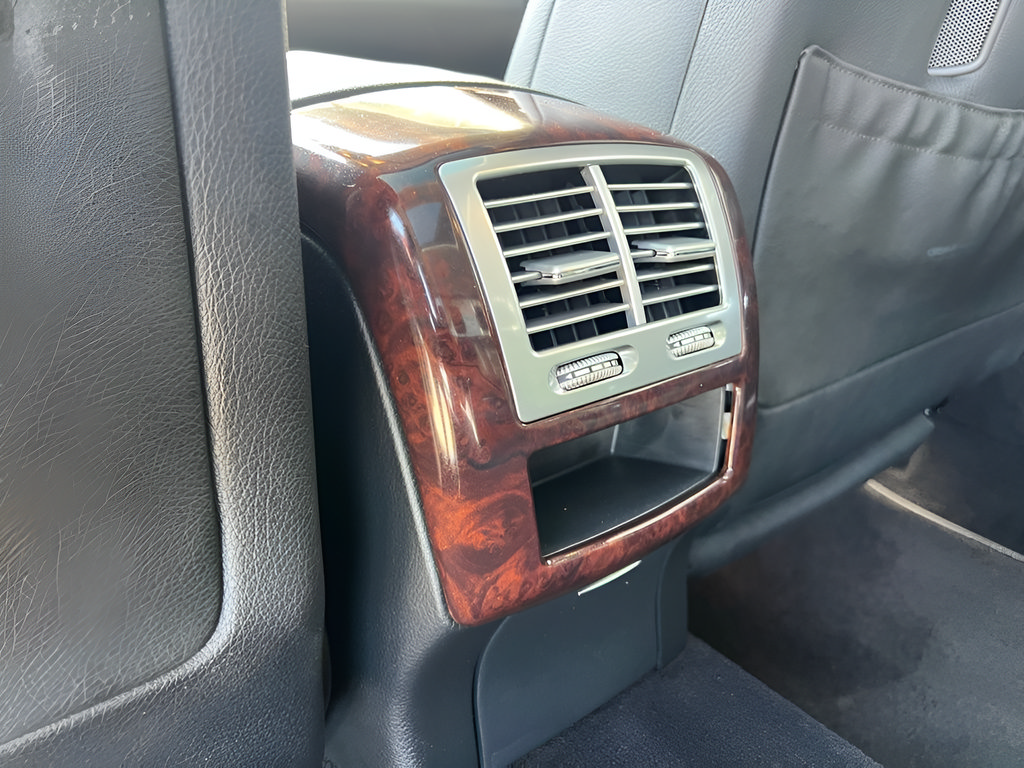 Used 2010 Mercedes-Benz S 550 image 20