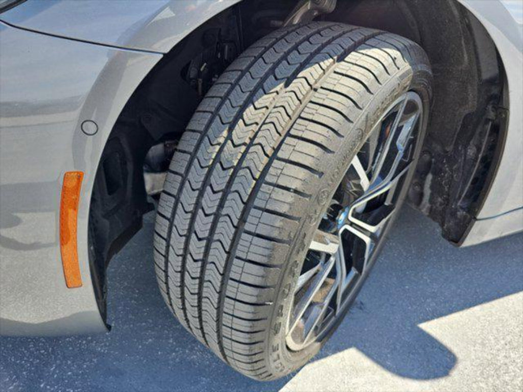 Used 2023 BMW 530e w/ M Sport Package RWD image 33