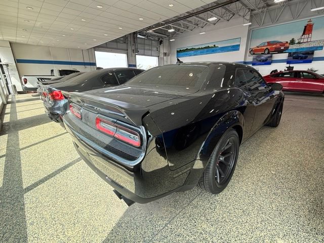 Used 2021 Dodge Challenger SRT Hellcat Redeye RWD image 2