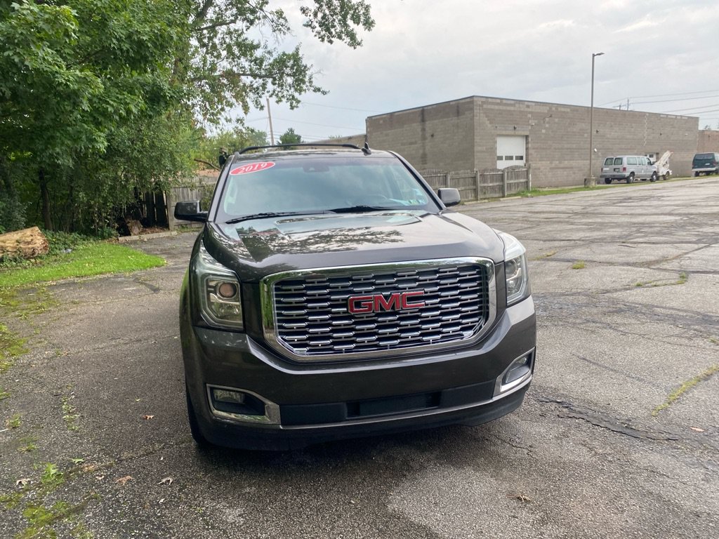 Used 2019 GMC Yukon XL Denali w/ Denali Ultimate Package AWD/4WD image 8