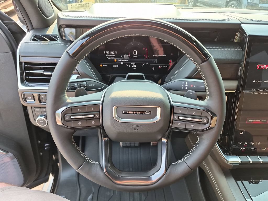 New 2026 GMC Yukon XL Denali Ultimate w/ LPO, Floor Liner Package AWD/4WD image 25