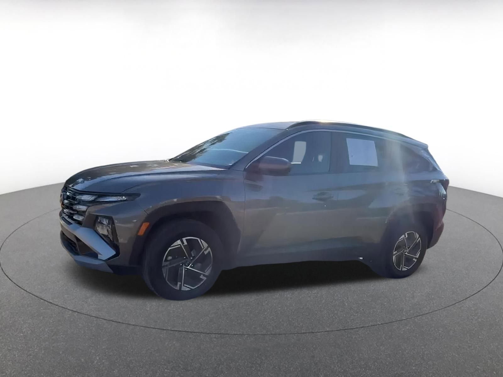 Used 2025 Hyundai Tucson Blue image 8