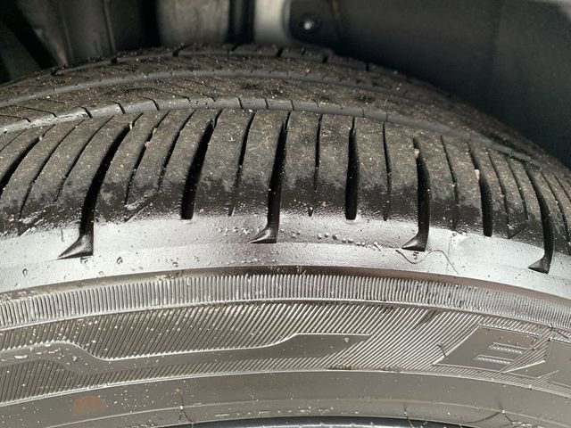 Used 2023 Toyota Prius LE image 34