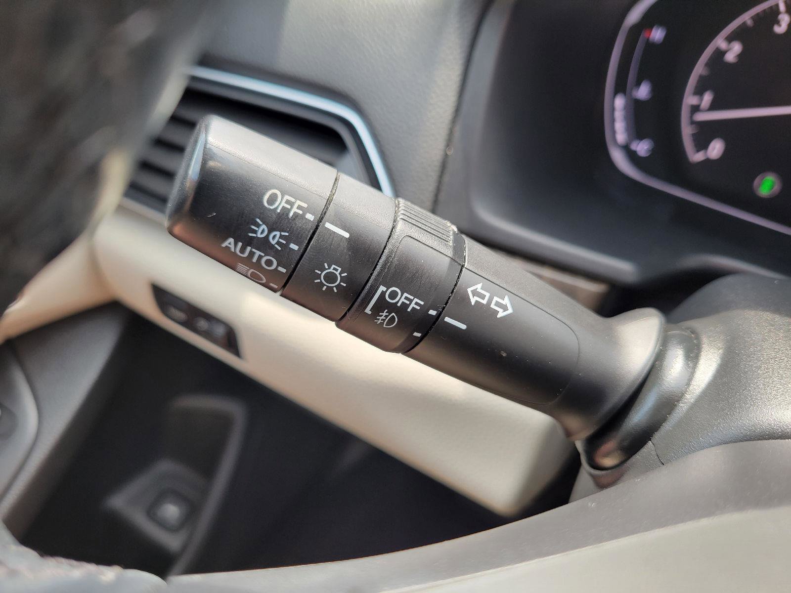 Used 2019 Honda Accord EX-L image 18