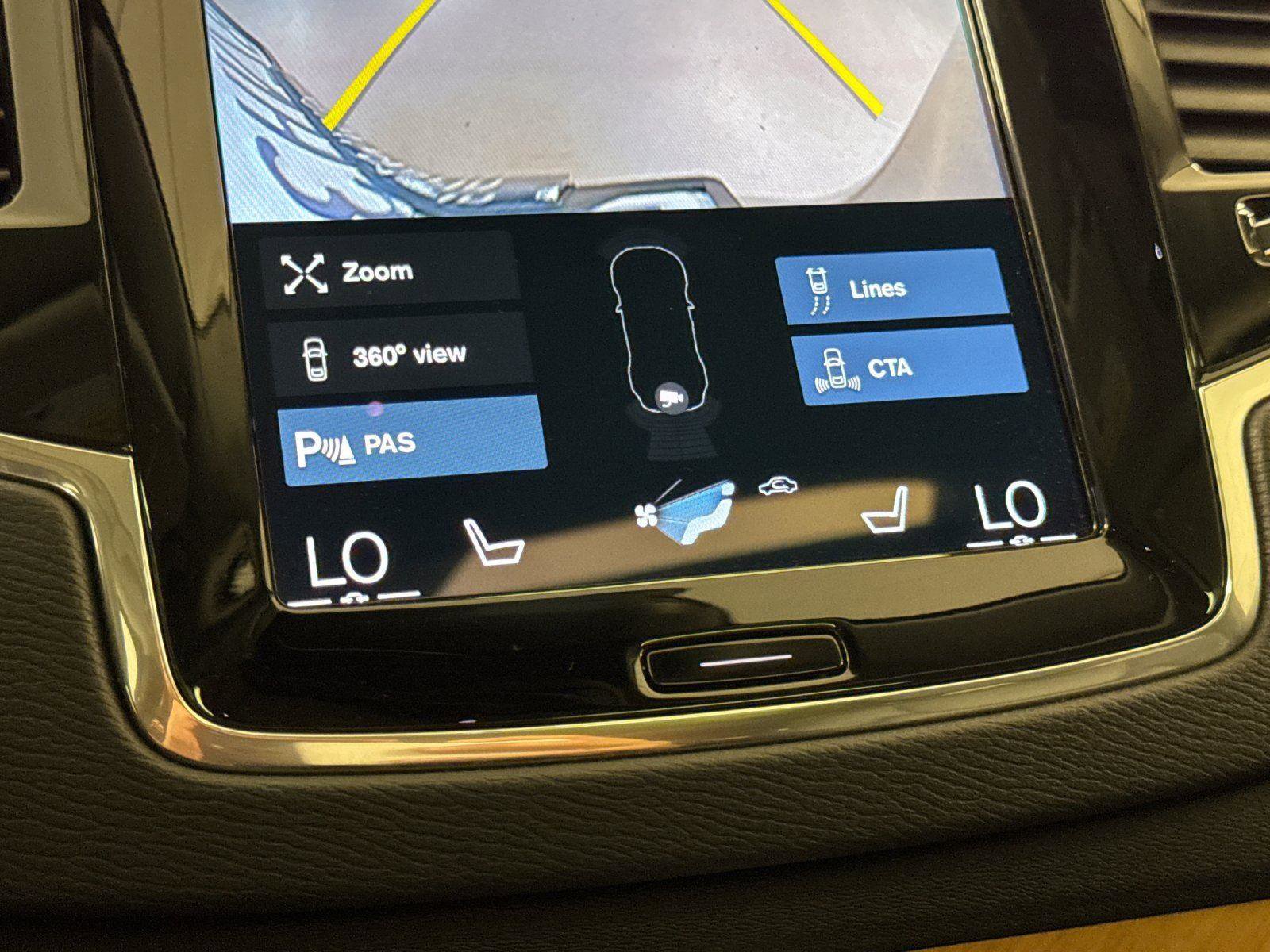 Used 2022 Volvo XC90 T8 Inscription Expression w/ Advanced Package image 21