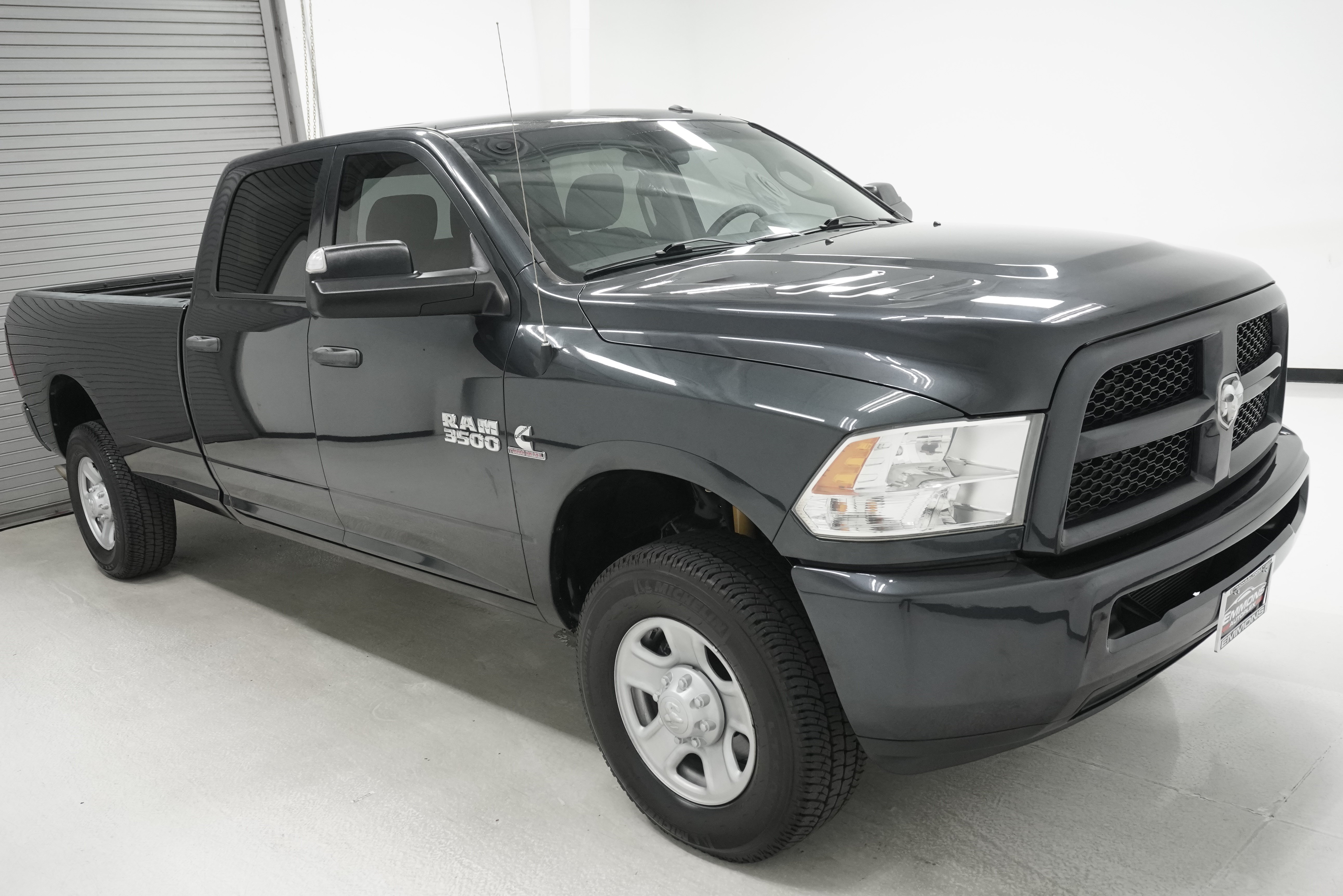 Used 2017 RAM 3500 Tradesman w/ Popular Equipment Group AWD/4WD image 3