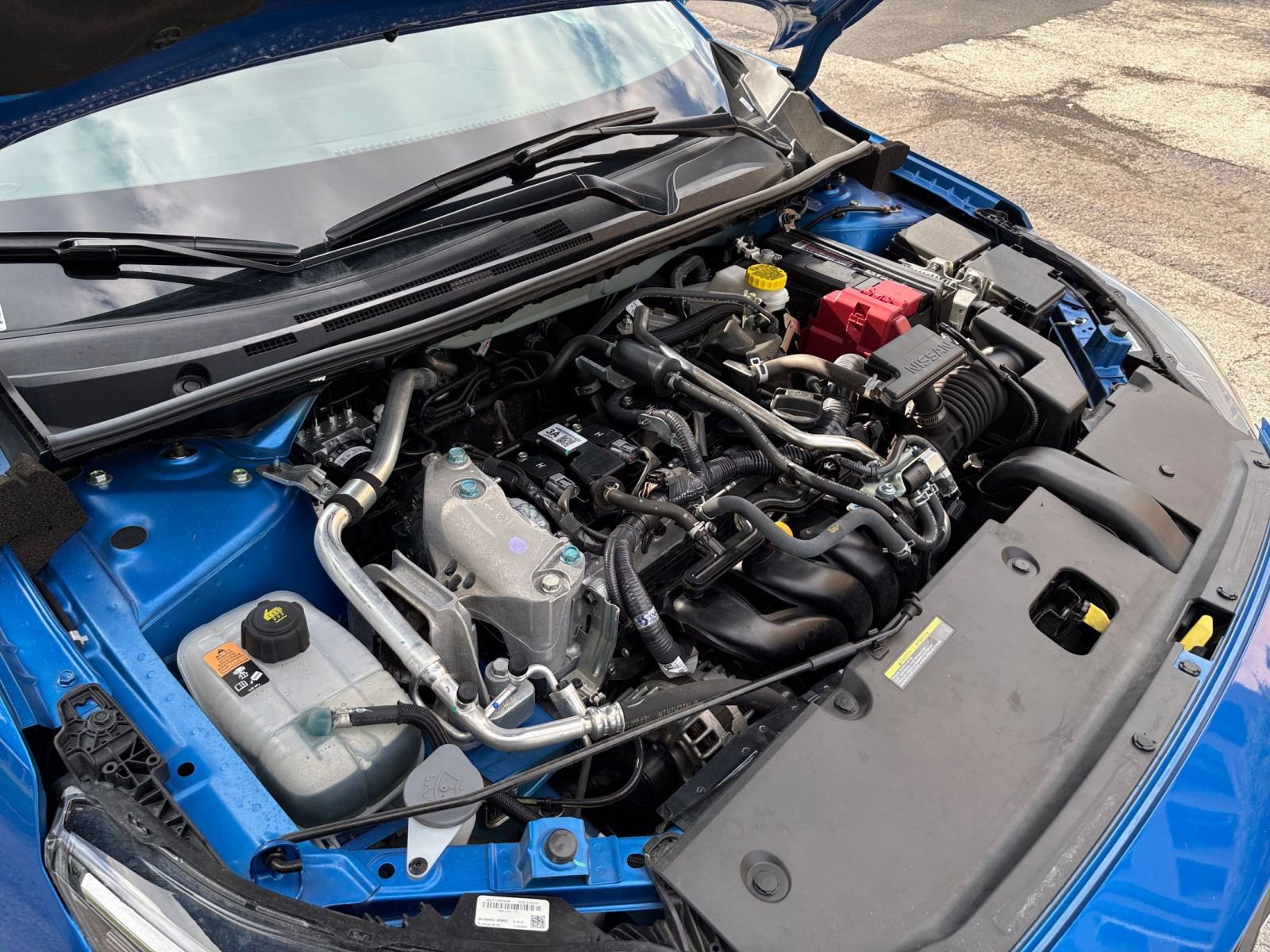 Used 2025 Nissan Sentra SV FWD image 27