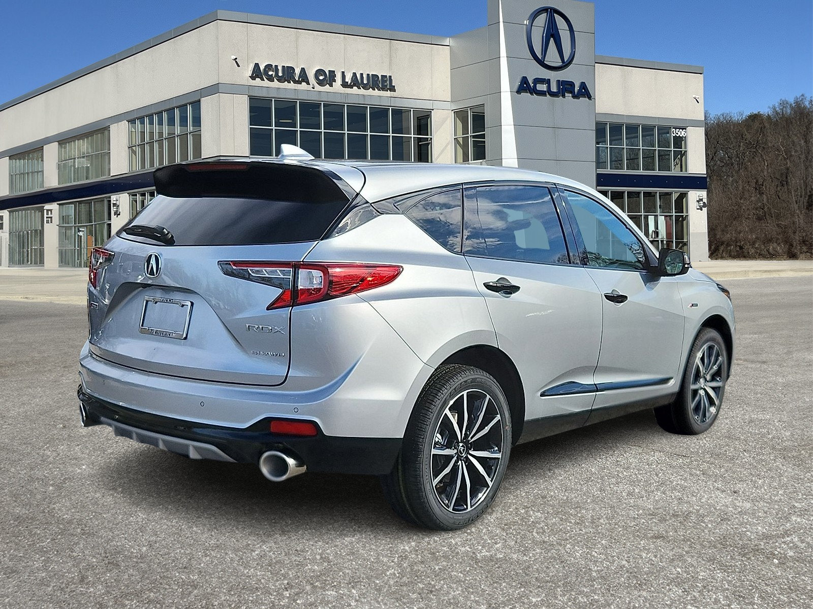New 2026 Acura RDX w/ Advance Package AWD/4WD image 4