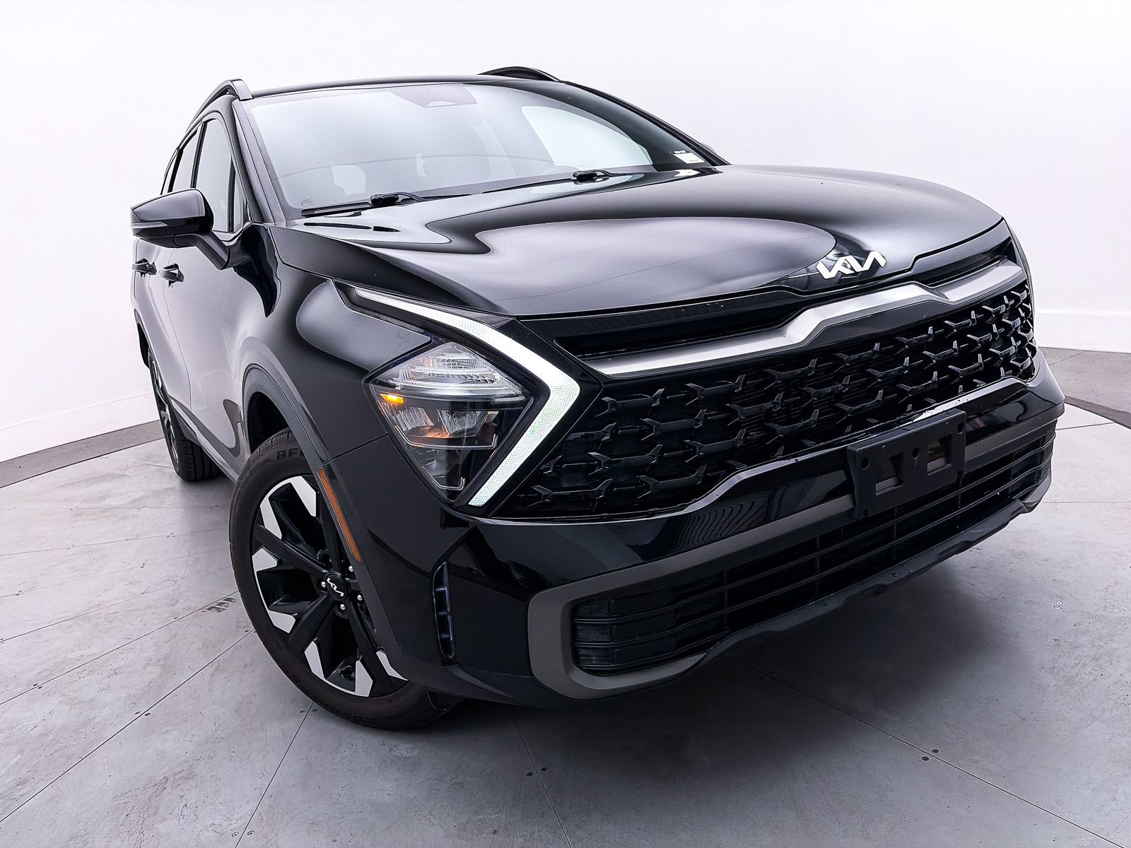 Used 2023 Kia Sportage X-Line AWD/4WD image 7