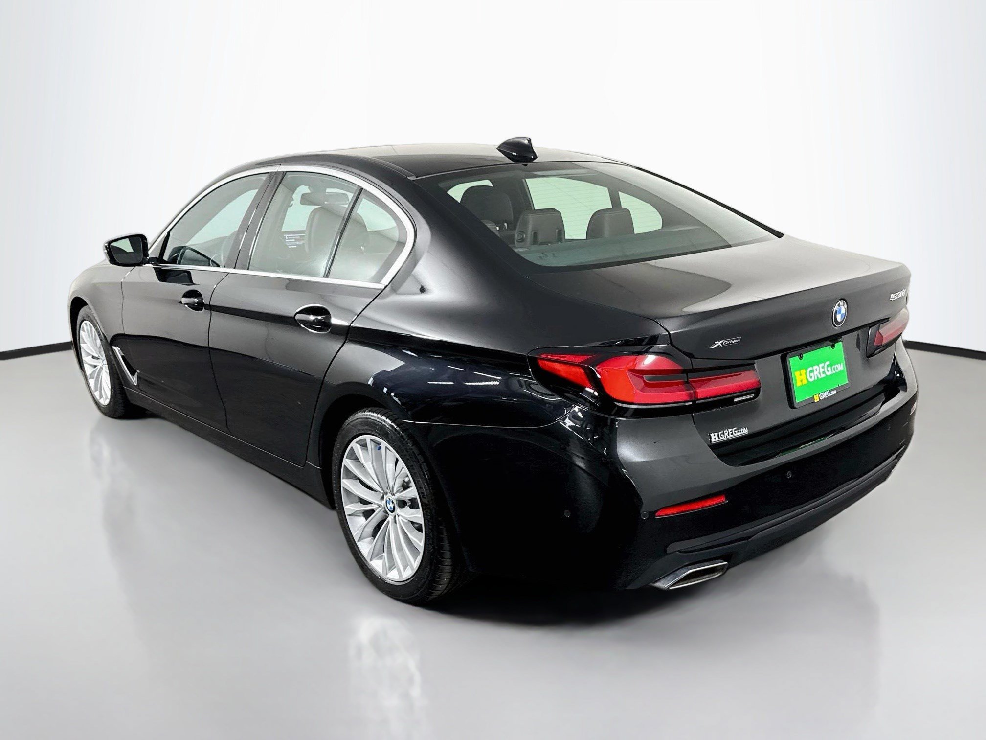 Used 2023 BMW 530i xDrive w/ Premium Package AWD/4WD image 7