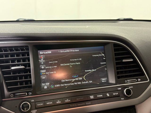 Used 2017 Hyundai Elantra Limited w/ Limited Tech Package 08 FWD image 37