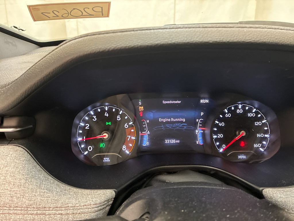 Used 2023 Jeep Compass Latitude w/ Sun and Sound Group AWD/4WD image 15