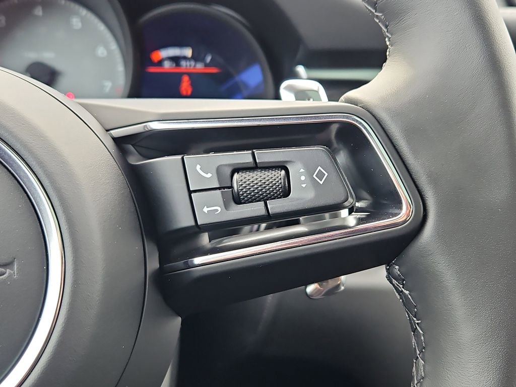 New 2026 Porsche Macan S image 23