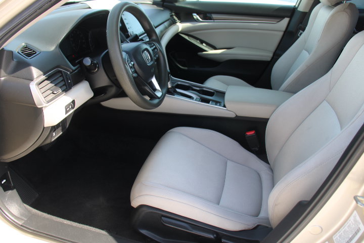Used 2019 Honda Accord LX image 11