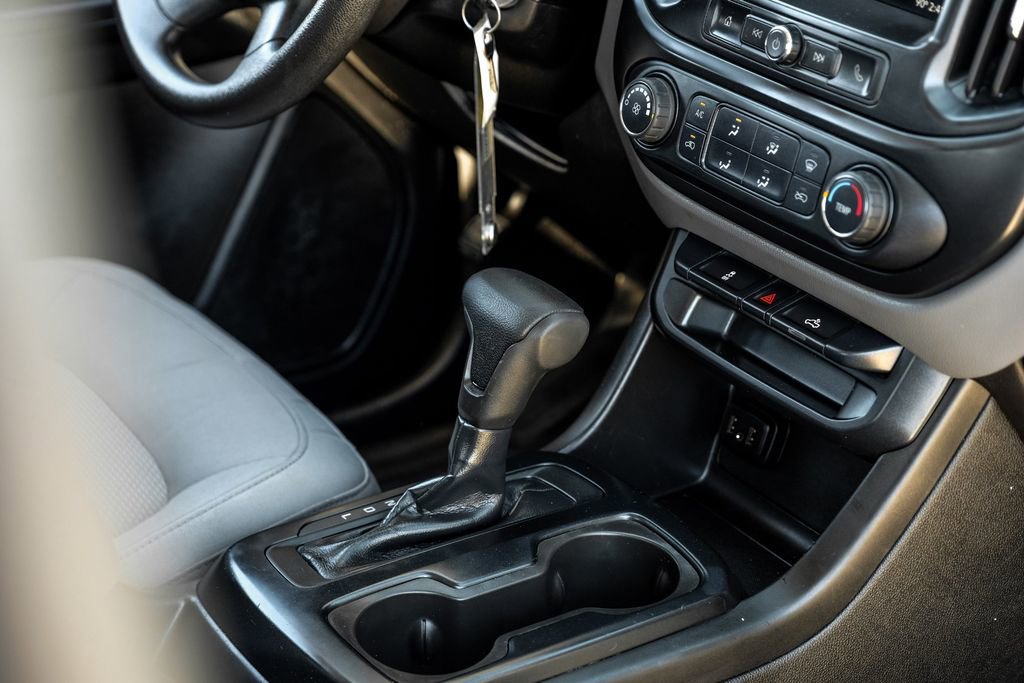 Used 2019 Chevrolet Colorado W/T image 16