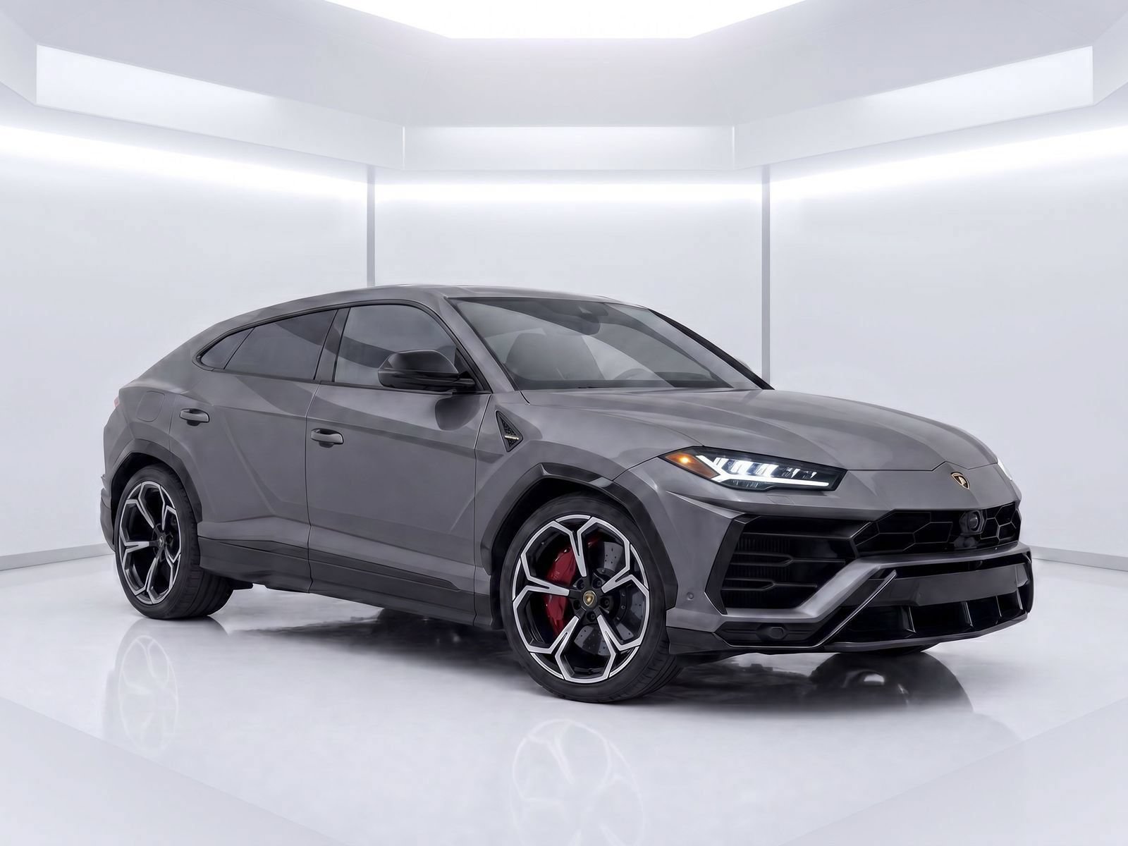 Used 2021 Lamborghini Urus AWD/4WD image 6