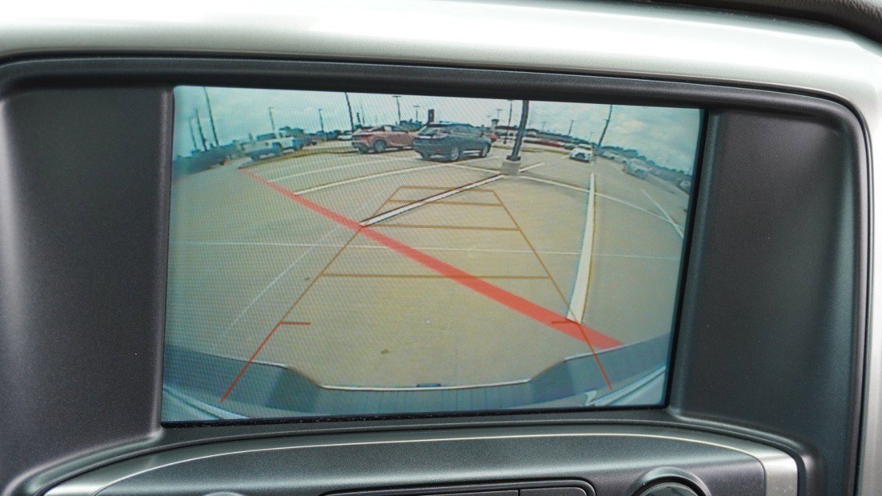 Used 2018 Chevrolet Silverado 1500 LT w/ Texas Edition RWD image 16