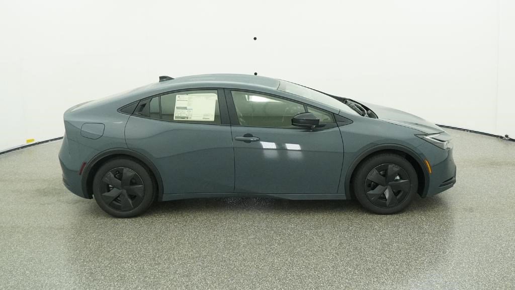 New 2026 Toyota Prius Plug-In Hybrid FWD image 37
