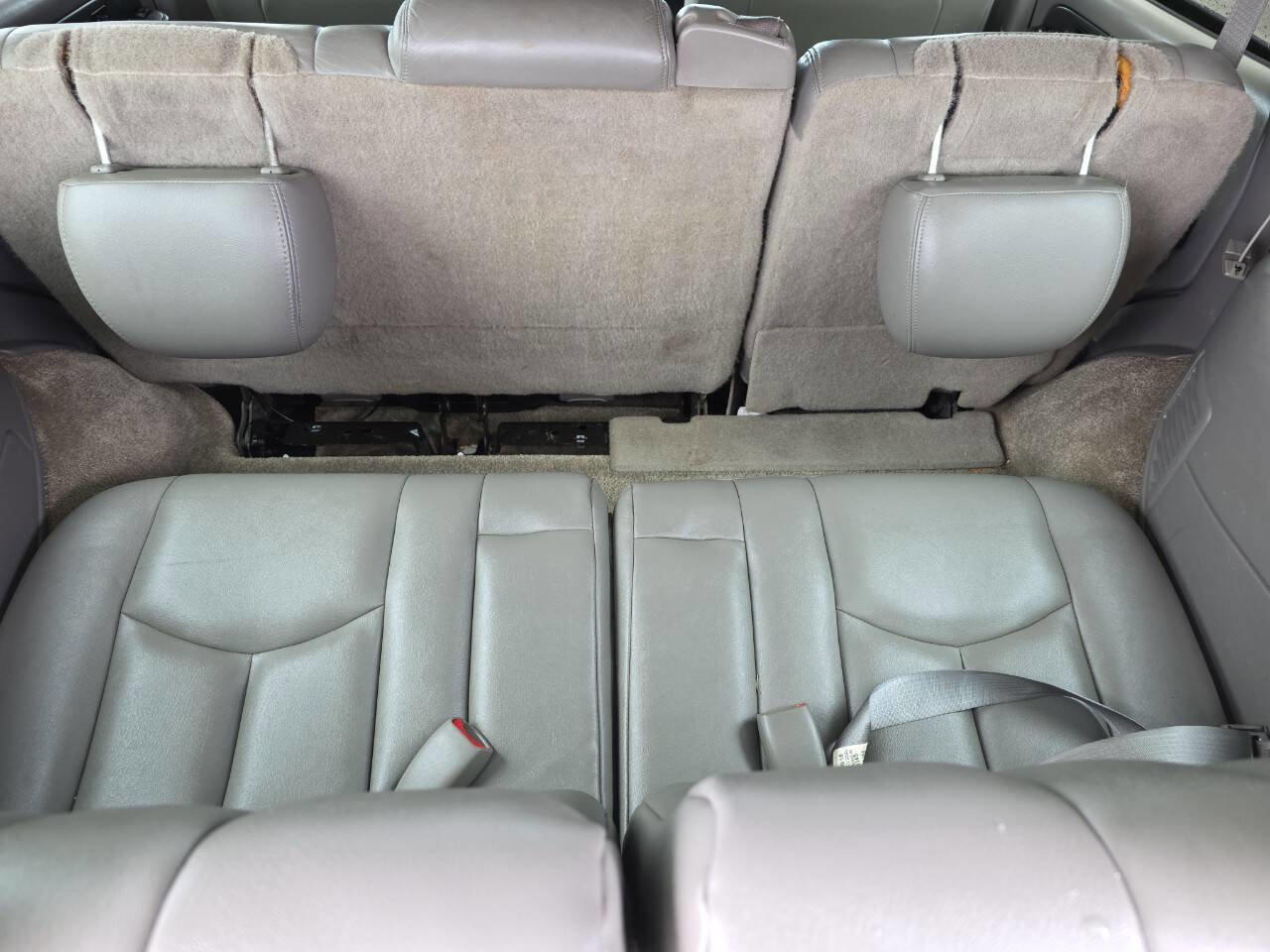 Used 2003 GMC Yukon SLT w/ 1SD Preferred Equipment Group image 14