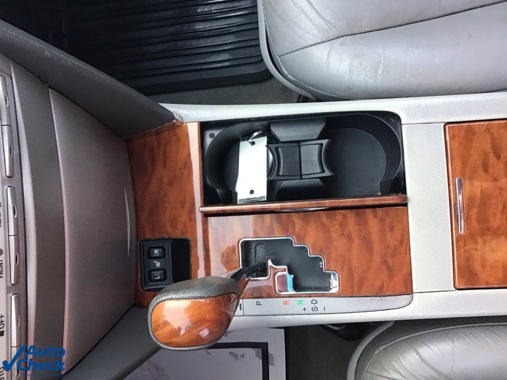 Used 2010 Toyota Camry XLE image 36