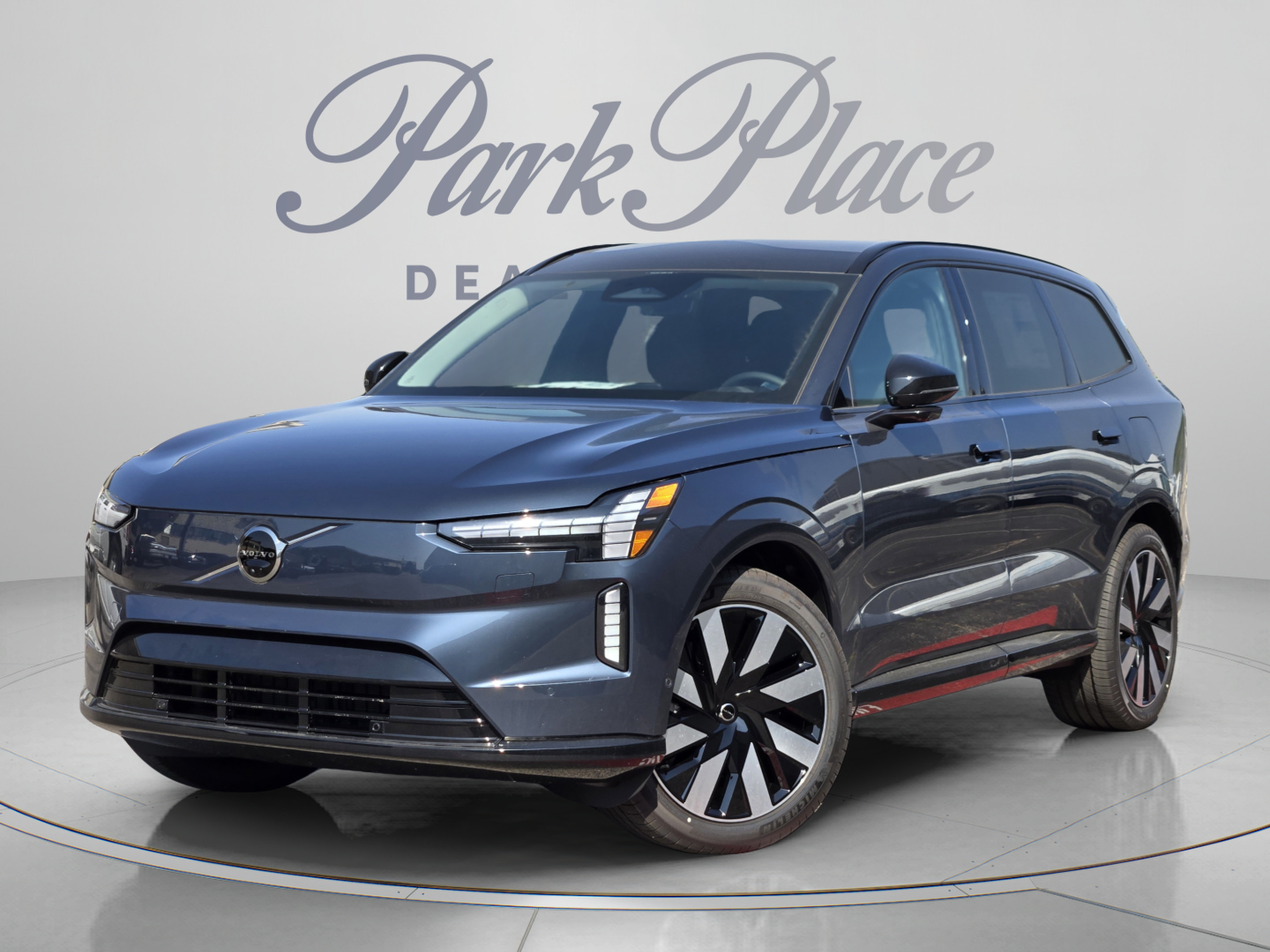 New 2026 Volvo EX90 Ultra AWD/4WD image 1