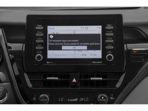 Used 2024 Toyota Camry SE image 35