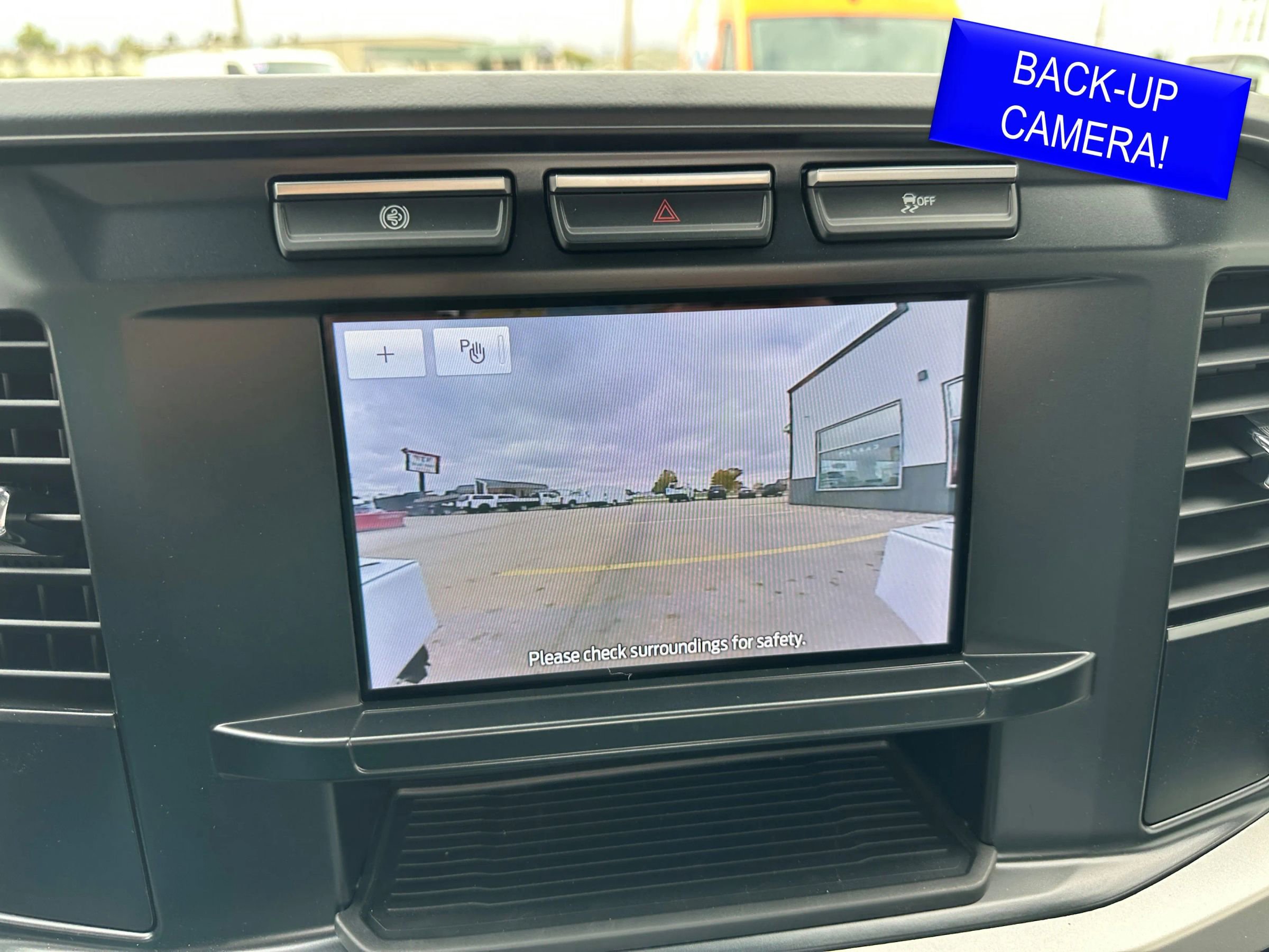 Used 2024 Ford F550 2WD Regular Cab Super Duty image 4