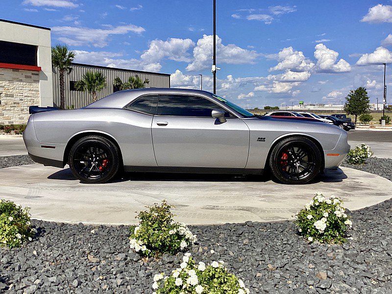 Used 2018 Dodge Challenger T/A image 4
