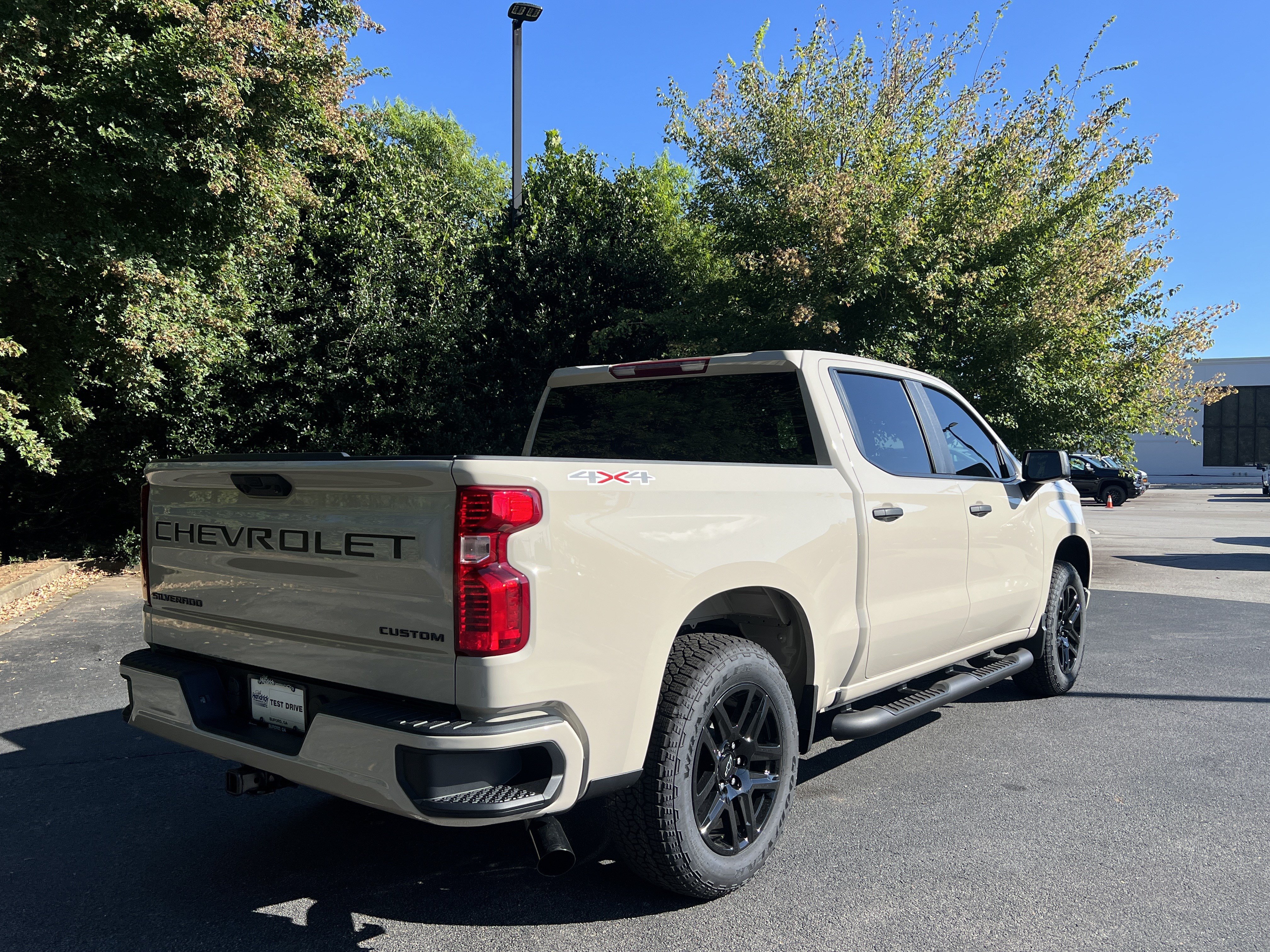 New 2026 Chevrolet Silverado 1500 Custom w/ Turbomax Blackout Package AWD/4WD image 9
