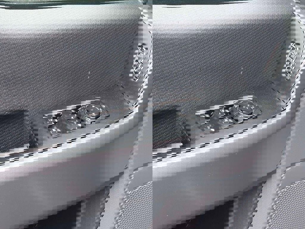 Used 2023 Ford F150 XLT image 17