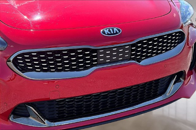 Used 2018 Kia Stinger GT2 RWD image 29