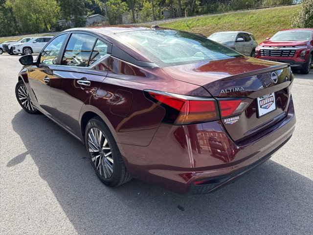 Used 2024 Nissan Altima 2.5 SV image 6