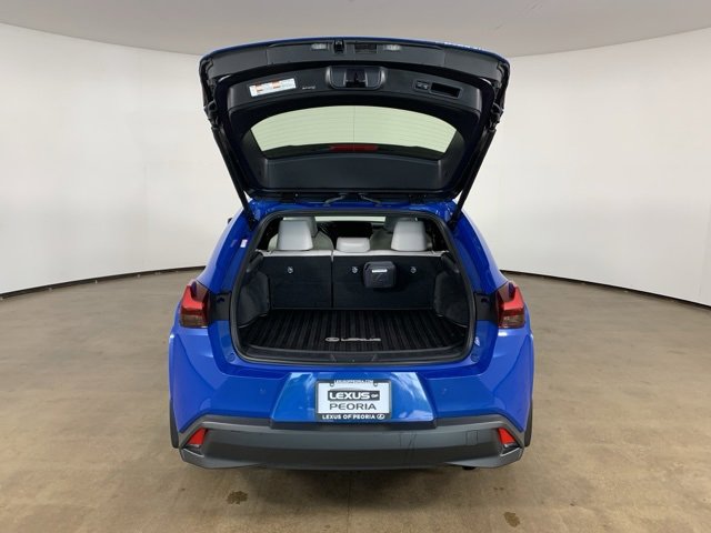 Used 2023 Lexus UX 250h AWD w/ Premium Package image 12