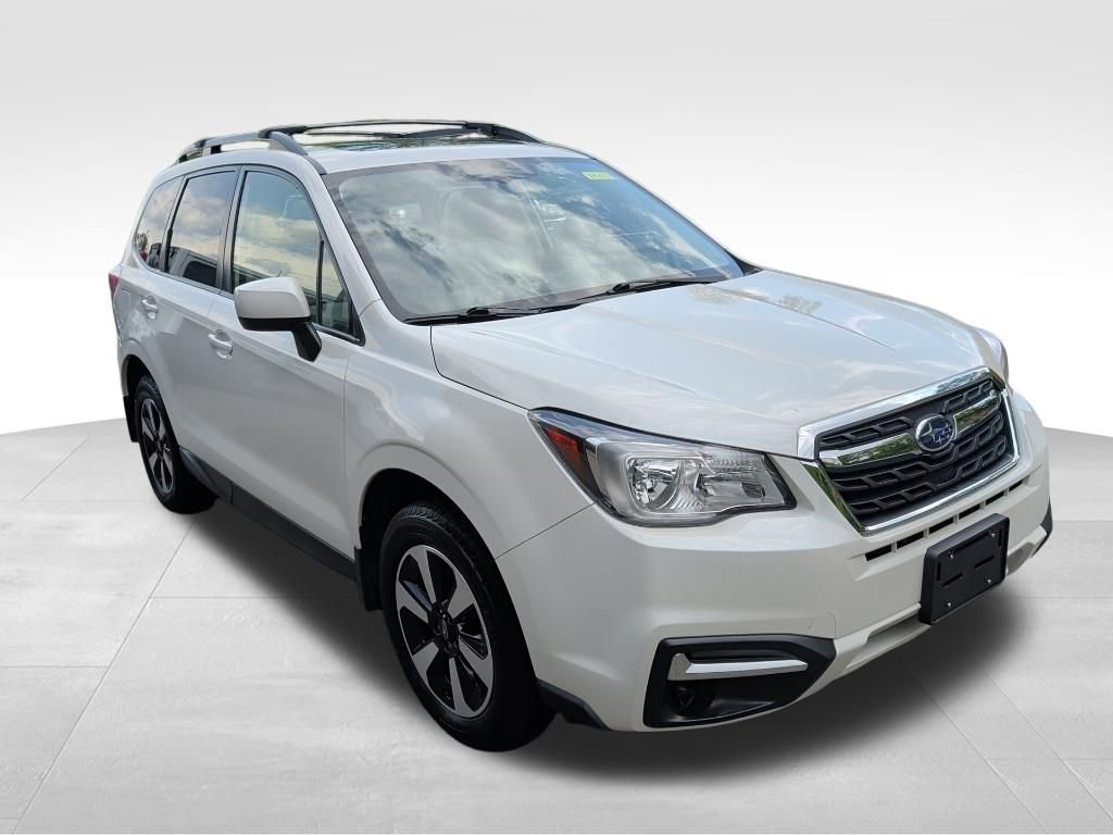 Used 2018 Subaru Forester 2.5i Premium w/ All-Weather Package AWD/4WD image 7