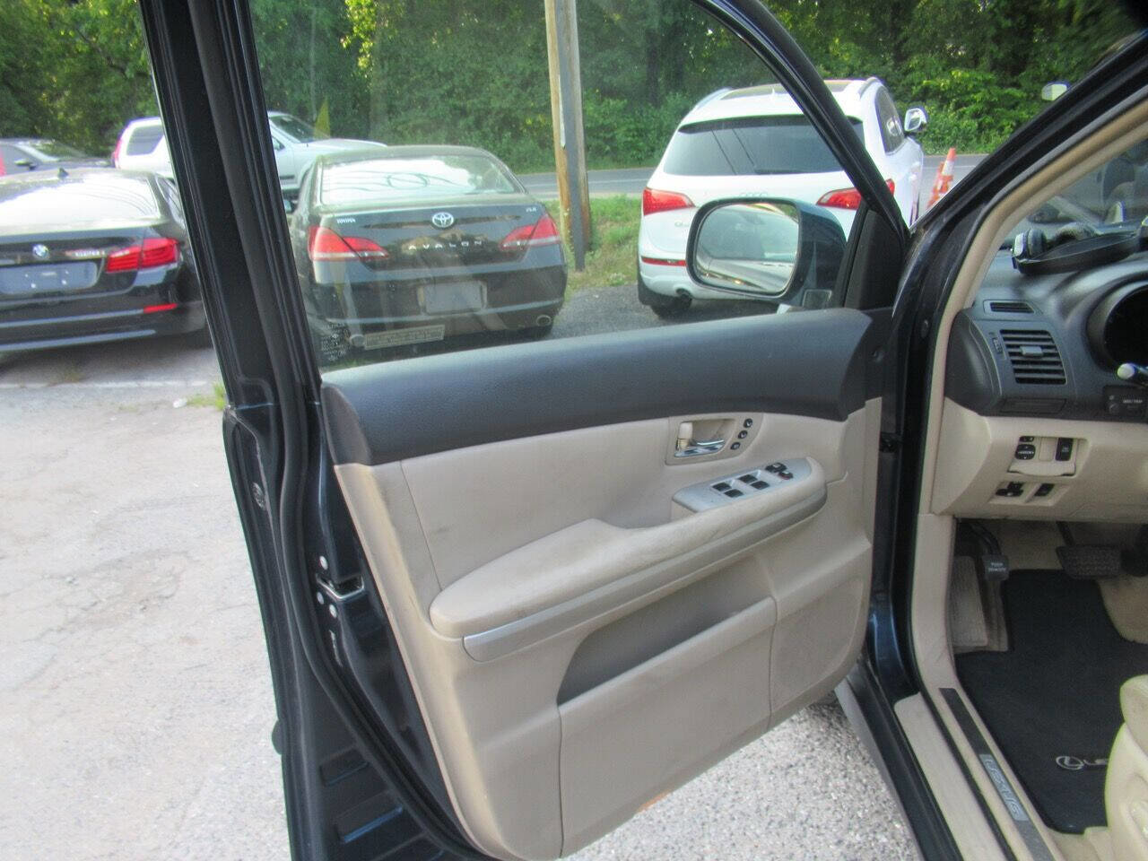 Used 2006 Lexus RX 400h AWD image 32
