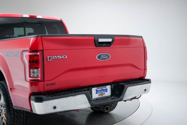 Used 2017 Ford F150 XLT w/ Equipment Group 302A Luxury image 4