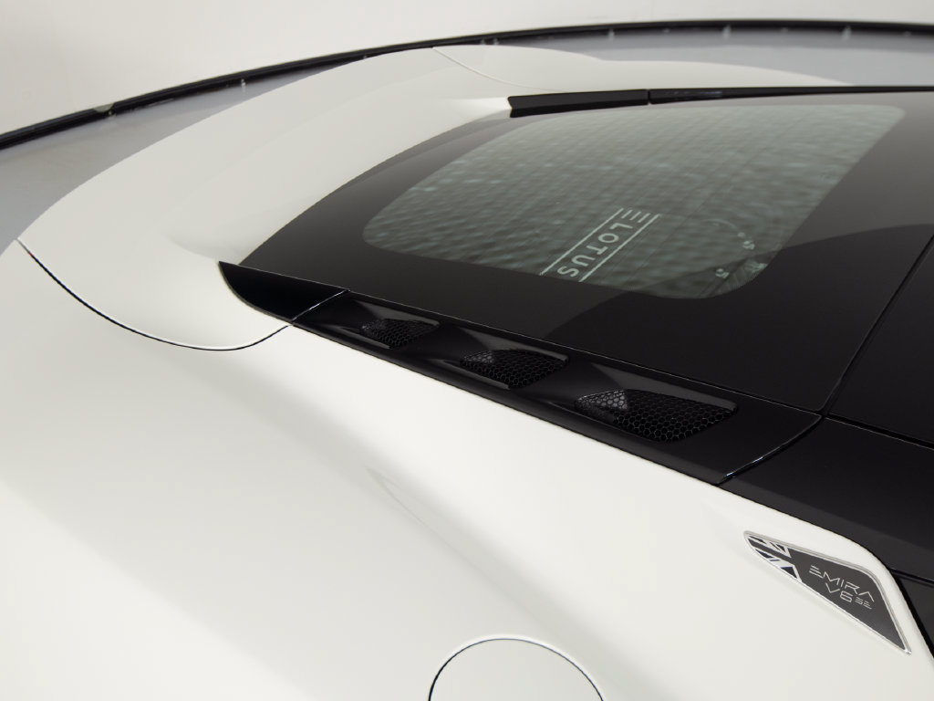 Used 2026 Lotus Emira RWD image 42